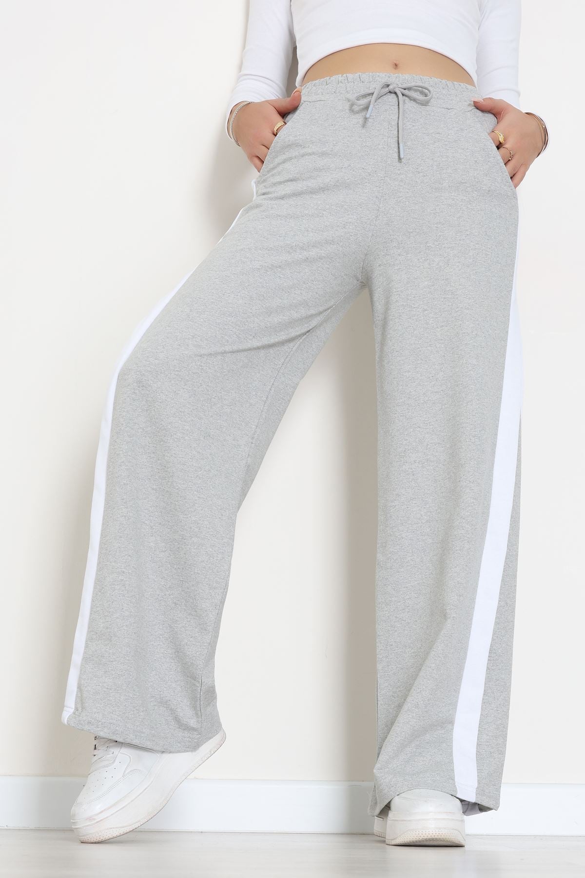 2 İplik Şeritli Eşofman Altı Gri - 52050.1857.