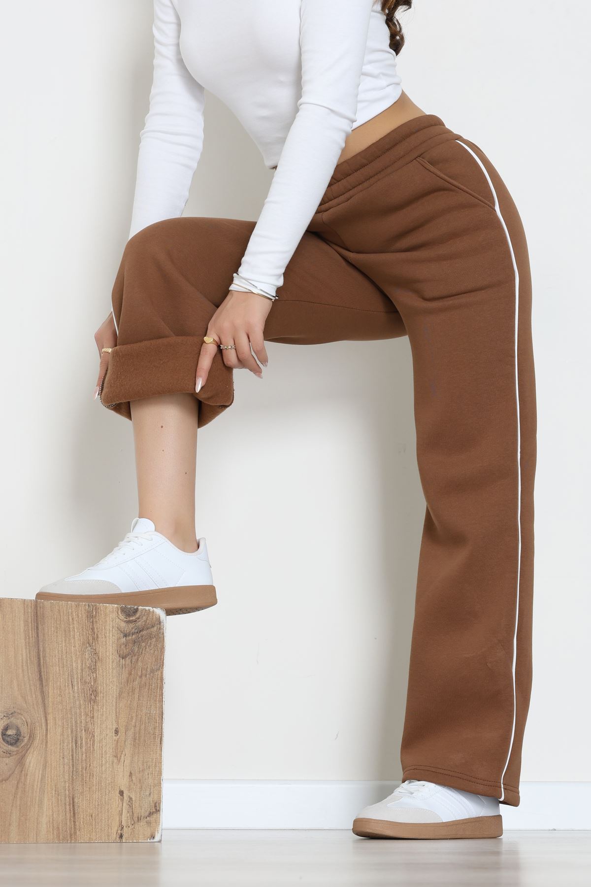 3 İplik Biyeli Palazzo Eşofman Altı Sütlükahve - 30104.1878.