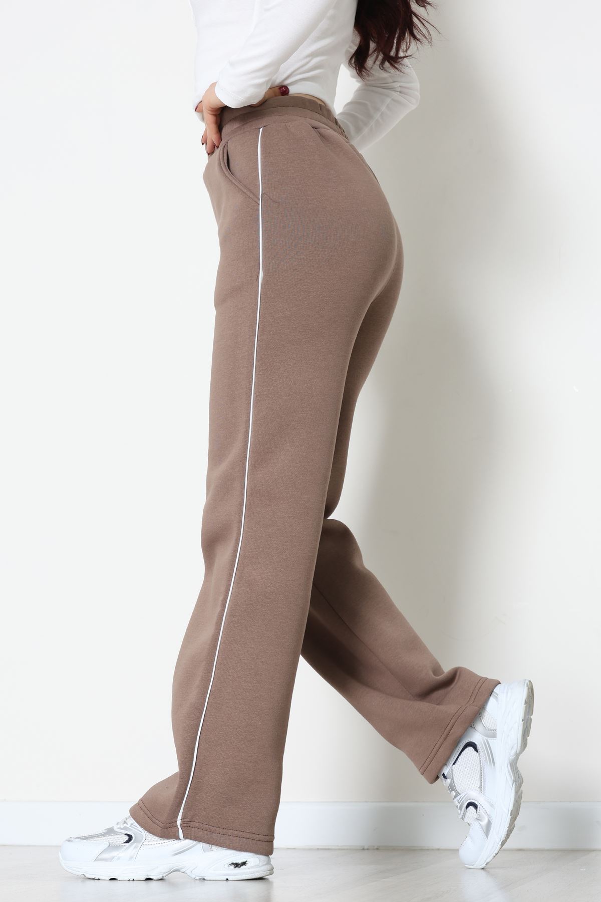 3 İplik Biyeli Palazzo Eşofman Altı Kahve1 - 30104.1878.