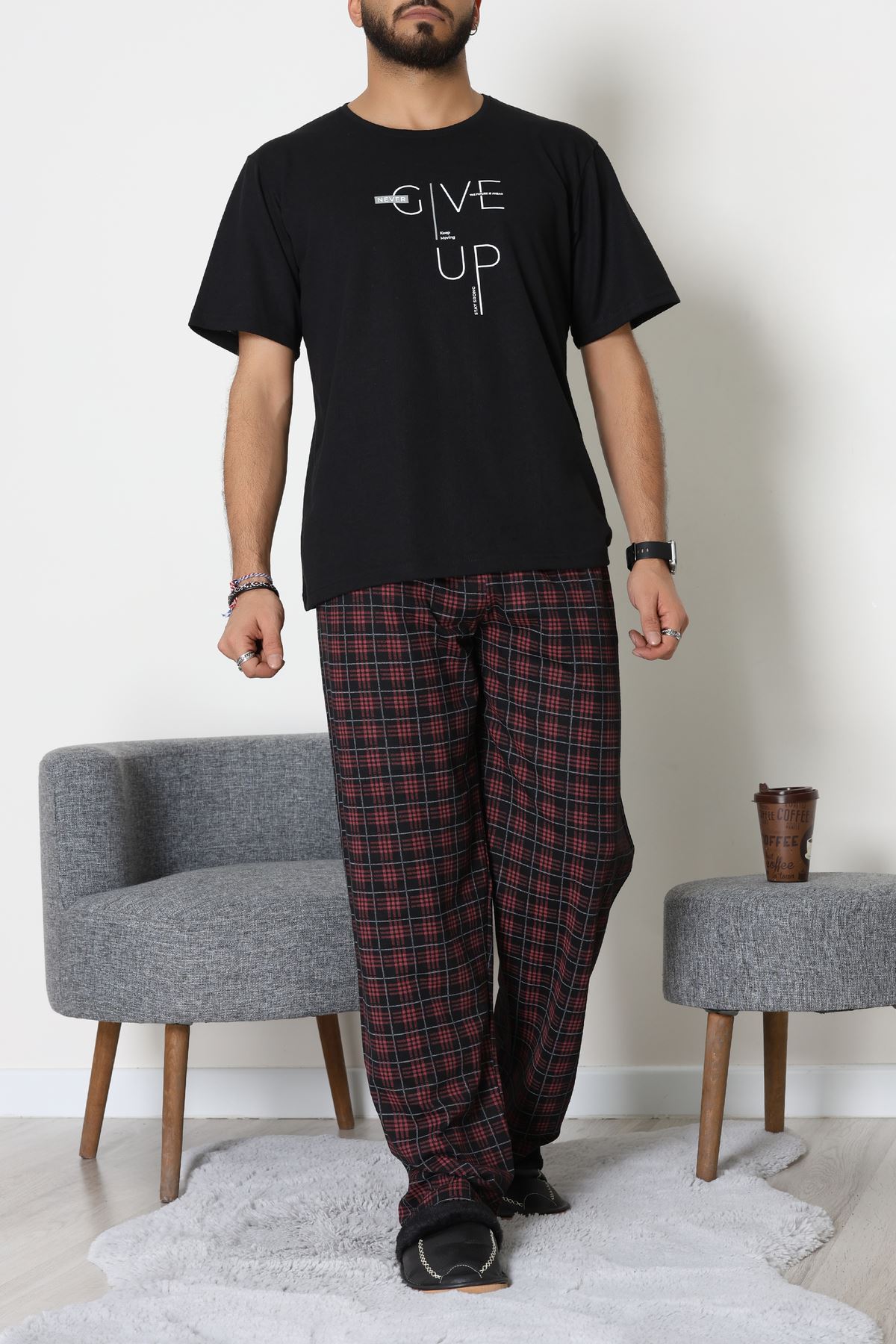 Ön Ve Arka Baskılı Süprem Erkek Pijama Takımı Siyah - 70862.1961.