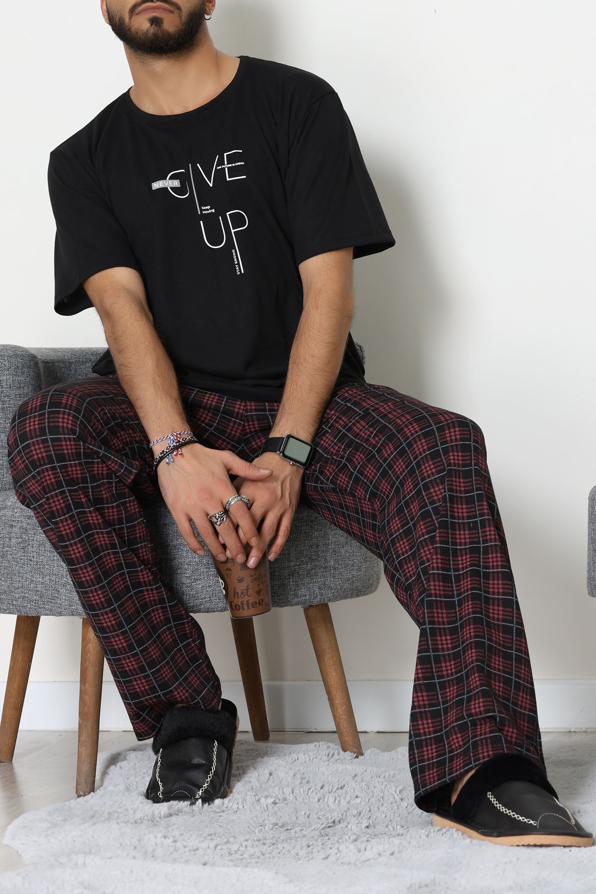 Ön Ve Arka Baskılı Süprem Erkek Pijama Takımı Siyah - 70862.1961.