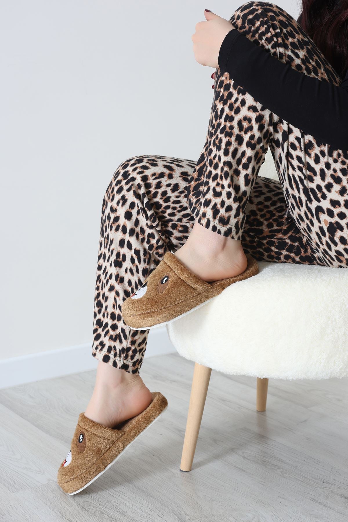 Peluş Ayıcıklı Ev Terliği Camel - 32565.264.