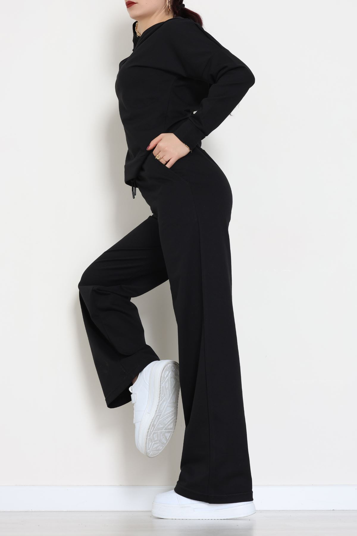 Kruvaze Yaka Kapşonlu Takım Siyah - 30094.1857.