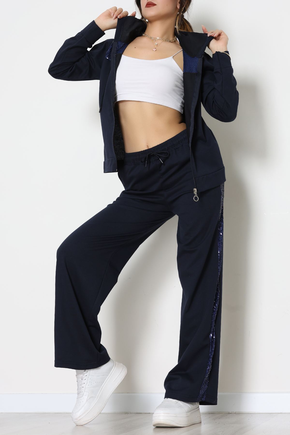 Pul İşlemeli 2 İplik Eşofman Takımı Lacivert - 40016.1857.