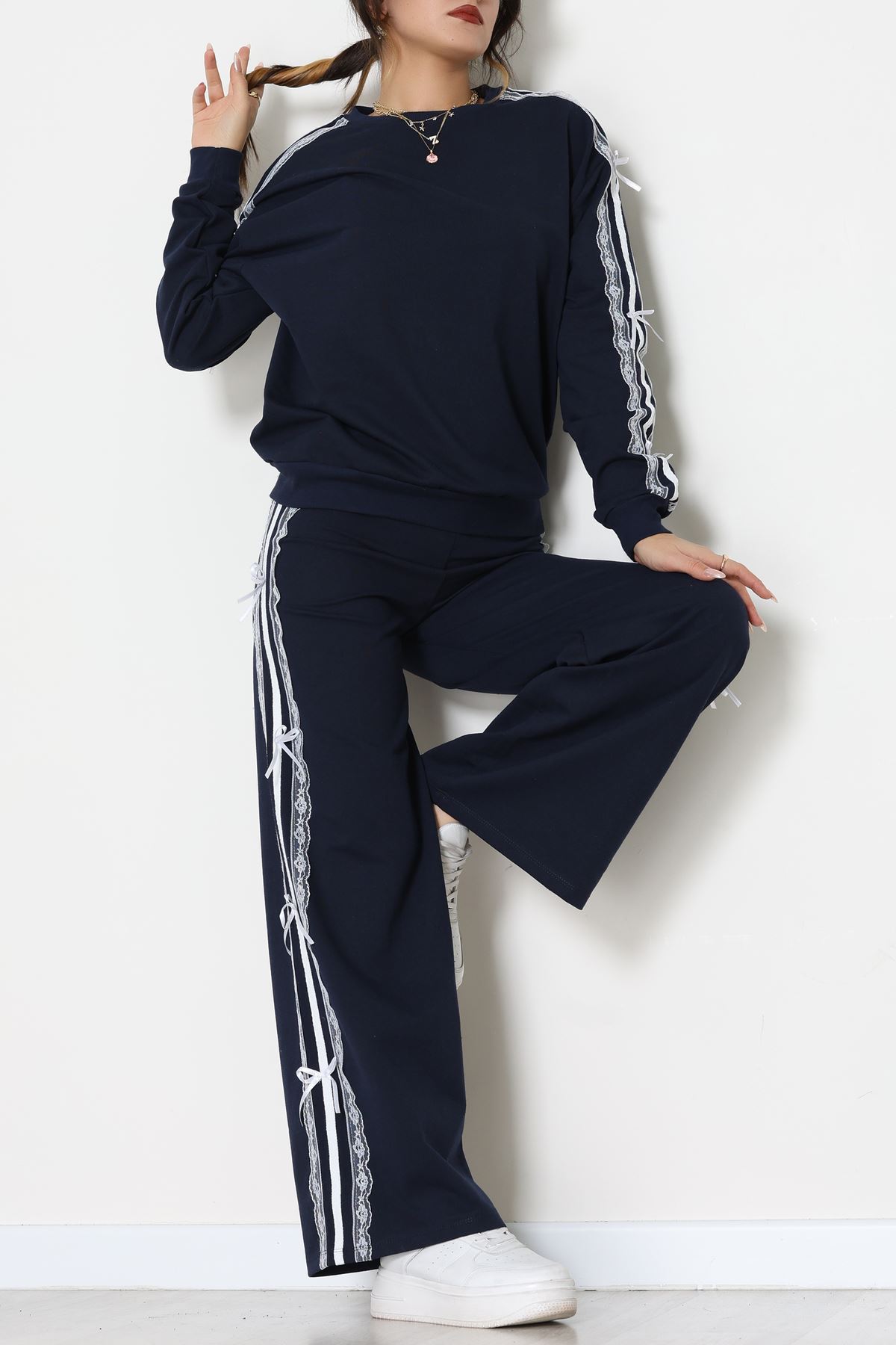 Dantel Şeritli 2 İplik Eşofman Takımı Lacivert - 50801.1857.