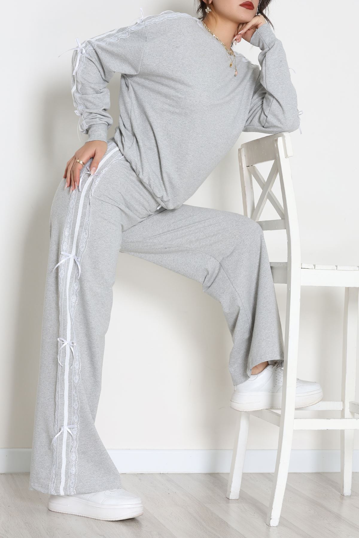 Dantel Şeritli 2 İplik Eşofman Takımı Gri - 50801.1857.