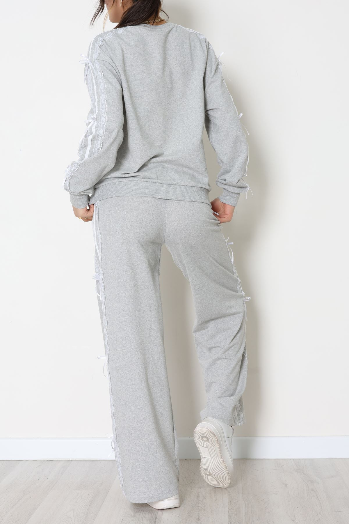 Dantel Şeritli 2 İplik Eşofman Takımı Gri - 50801.1857.