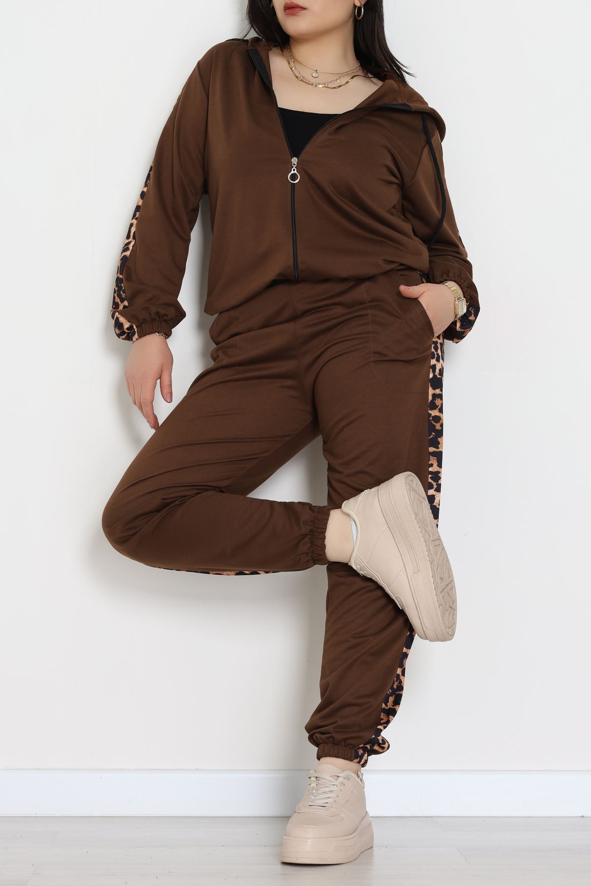 Şeritli 2 İplik Büyük Beden Eşofman Takımı Kahve - 50806.1857.