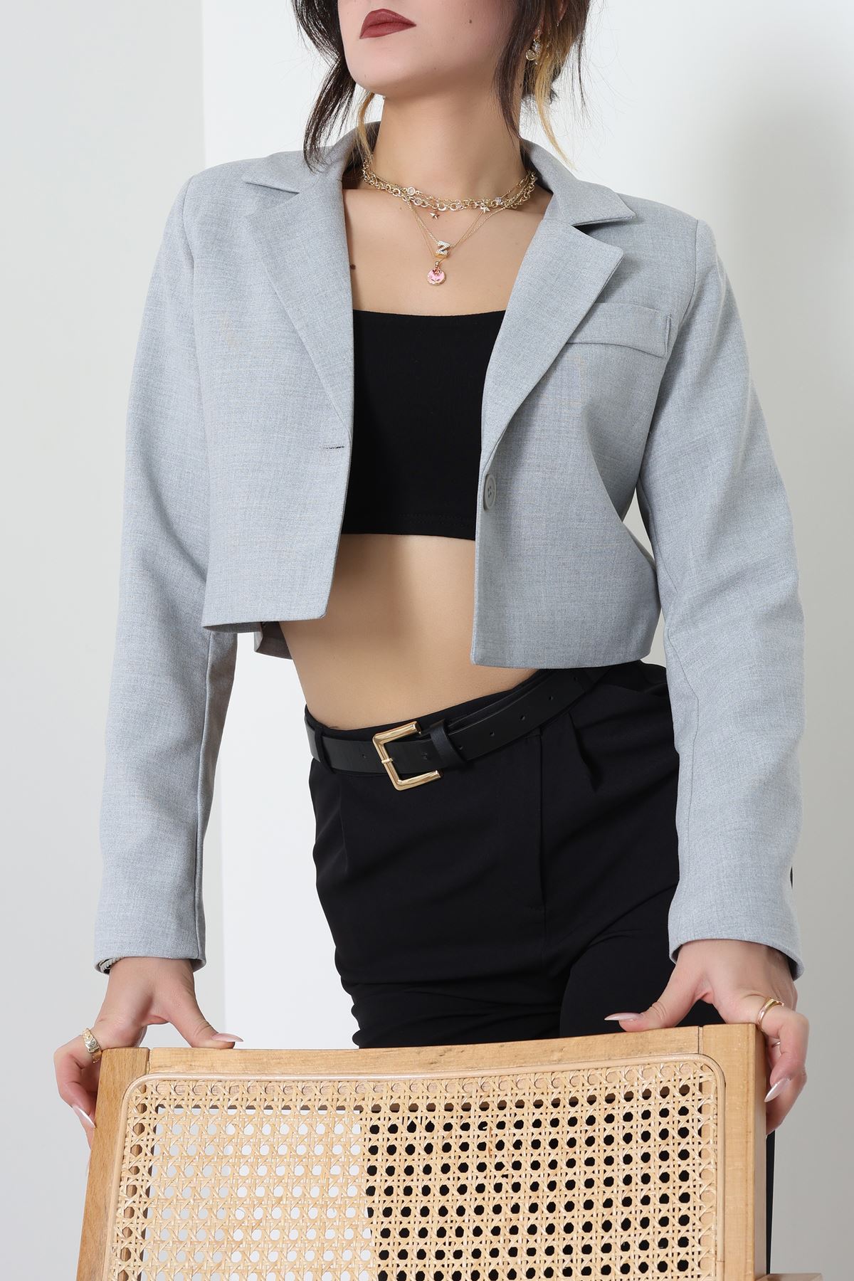 Astarlı Poliviskon Kısa Blazer Ceket Gri - 31824.1397.