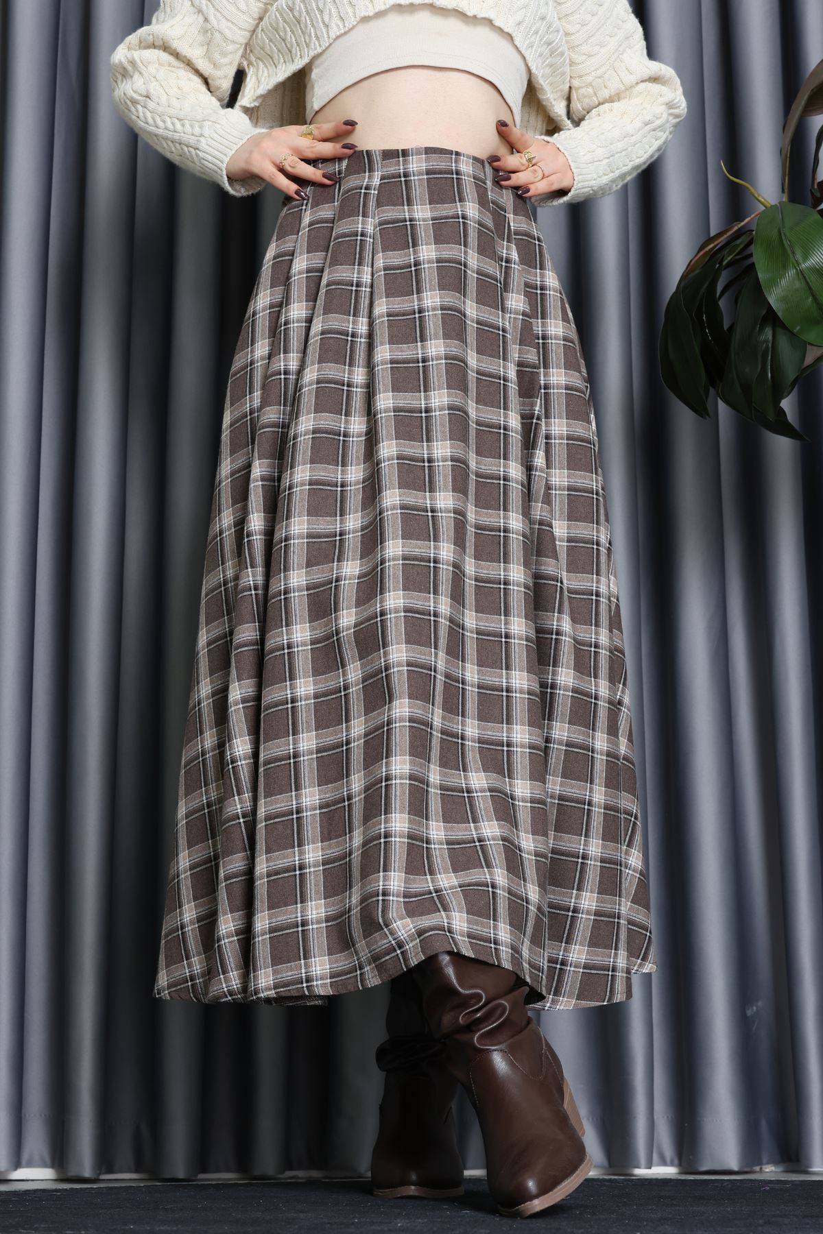 Beli Pileli Ekose Etek Kahve - 51257.1909.