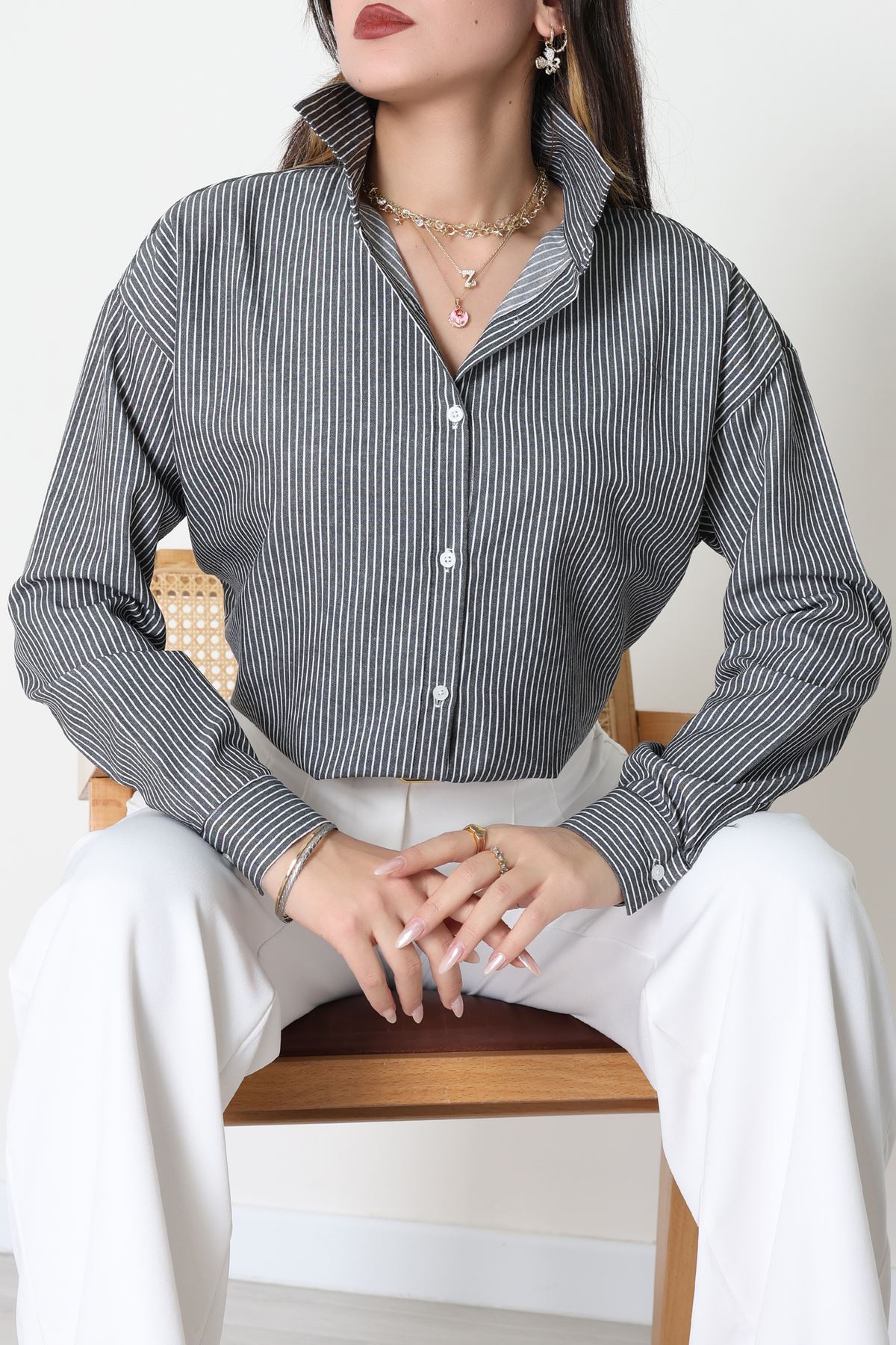 Pamuk Polyester Çizgili Oversize Gömlek Füme - 51052.147.