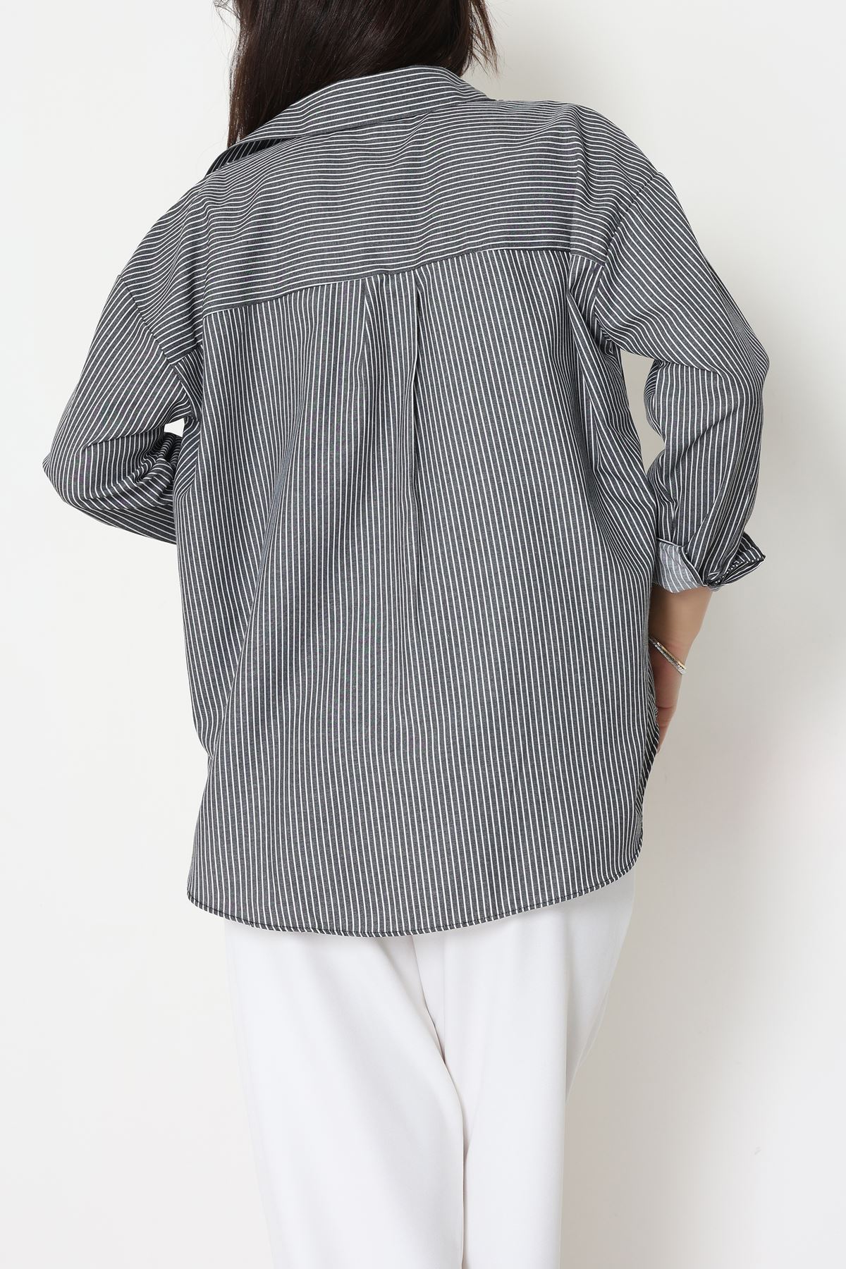 Pamuk Polyester Çizgili Oversize Gömlek Füme - 51052.147.
