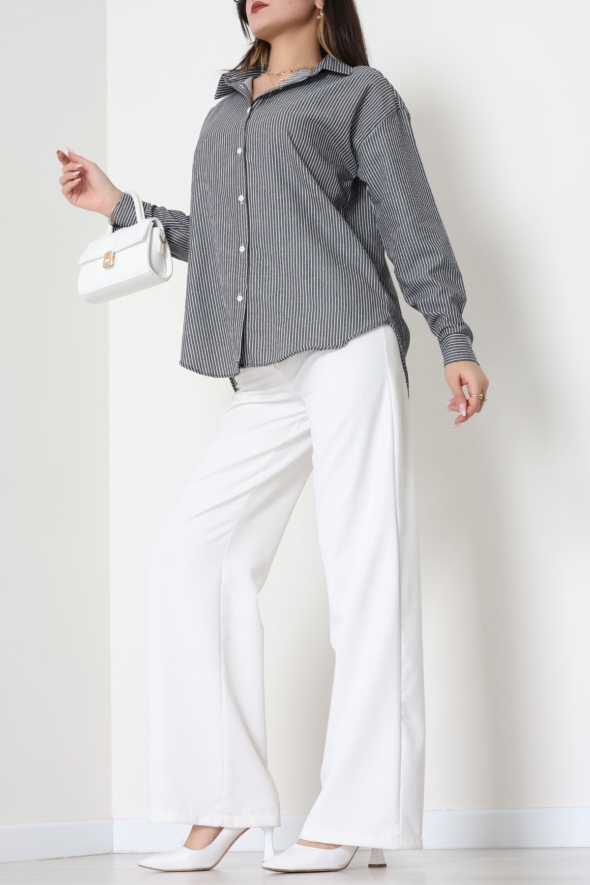 Pamuk Polyester Çizgili Oversize Gömlek Füme - 51052.147.