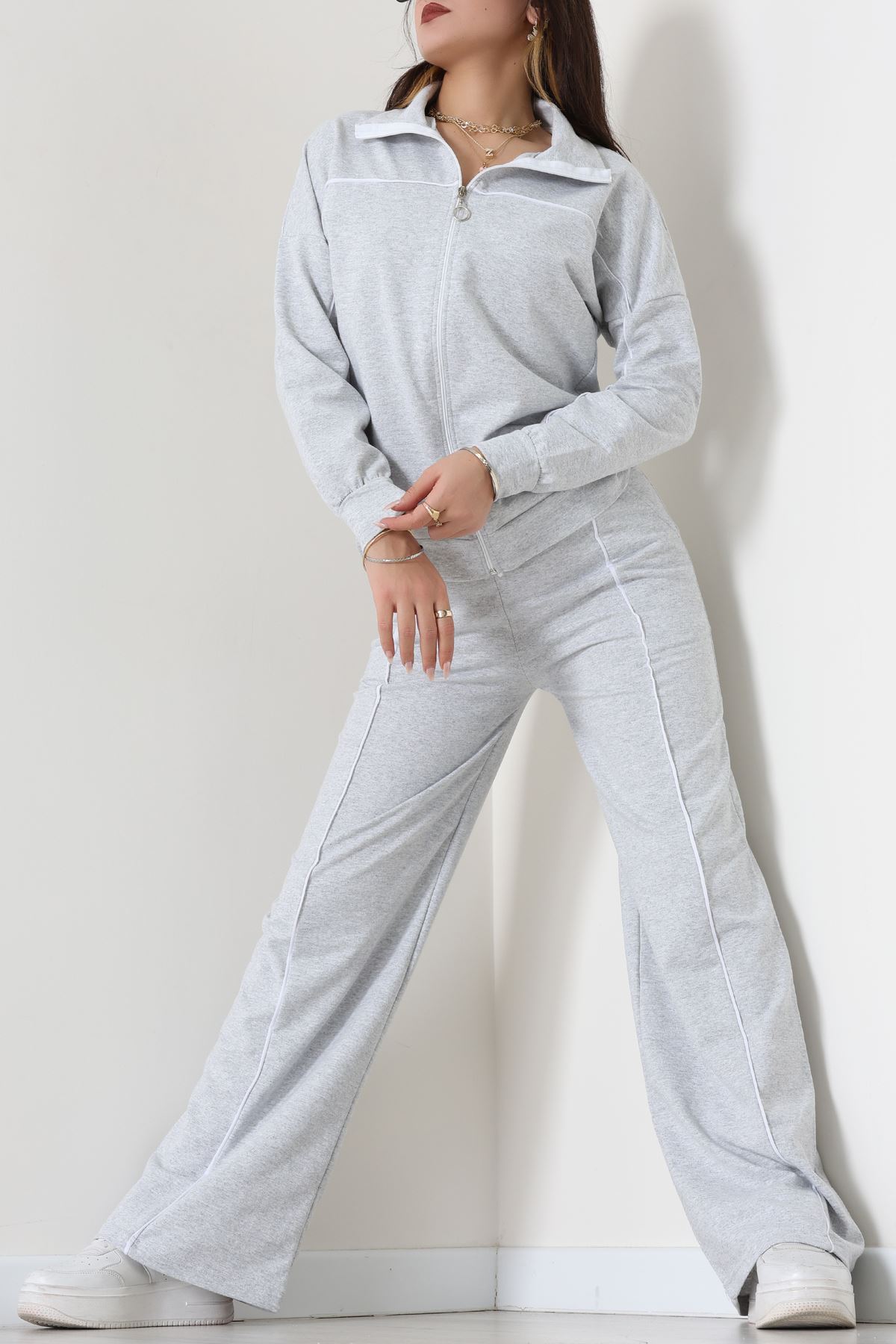 Biyeli Dik Yaka 2 İplik Eşofman Takımı Gri - 40030.1857.