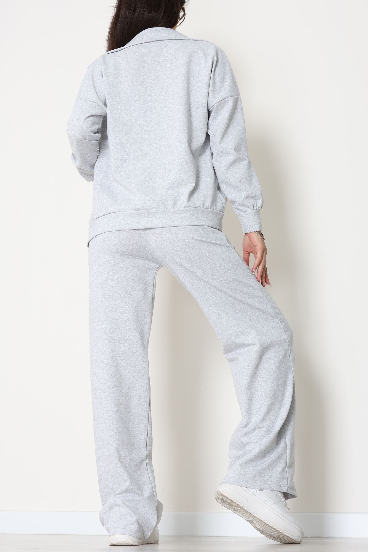 Biyeli Dik Yaka 2 İplik Eşofman Takımı Gri - 40030.1857.