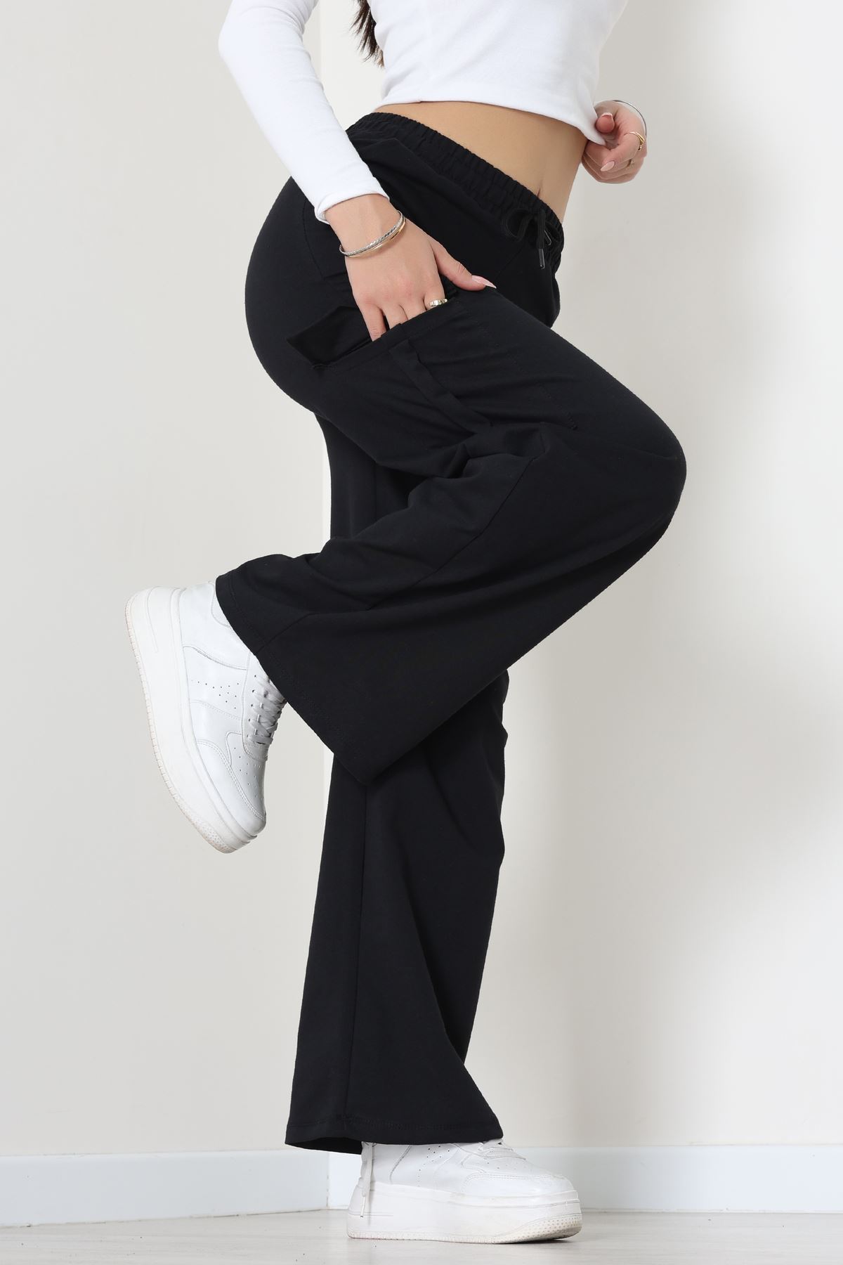 Kargo Cepli Eşofman Altı Siyah - 52131.1857.