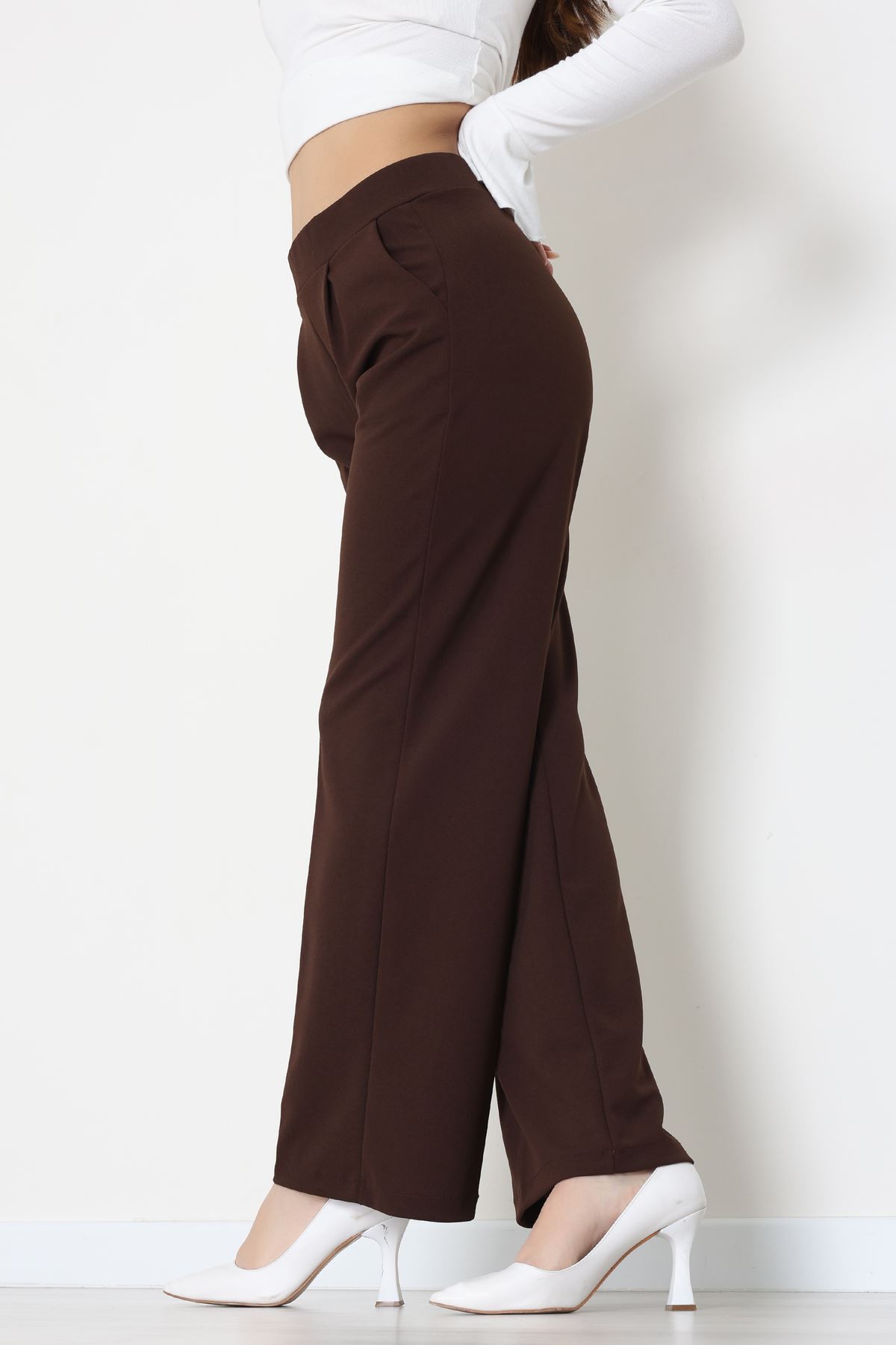 İthal Scuba Krep Lastikli Pantolon Açıkkahve - 51234.1397.