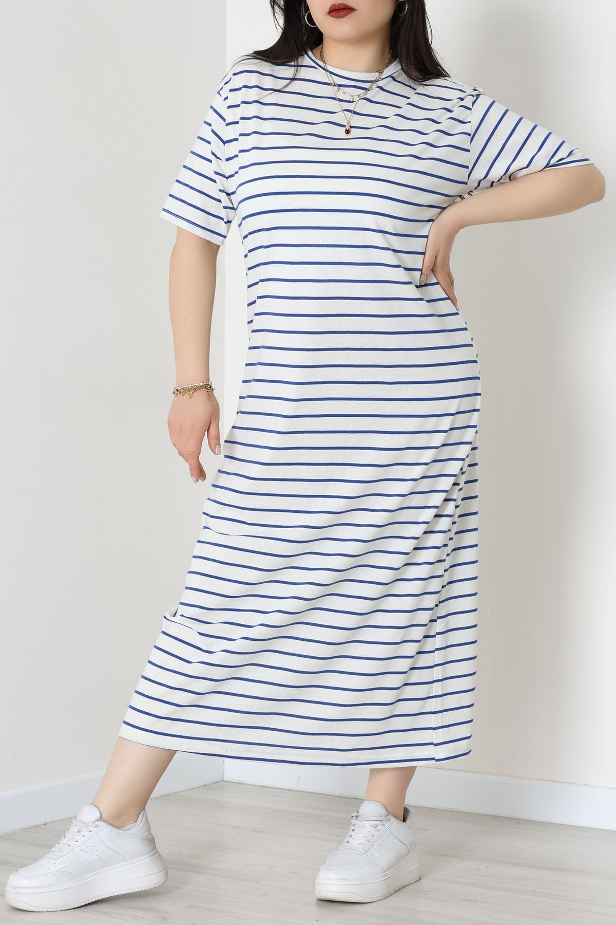 Bisiklet Yaka Büyük Beden Süprem Elbise Beyazlaci - 70880.1567.