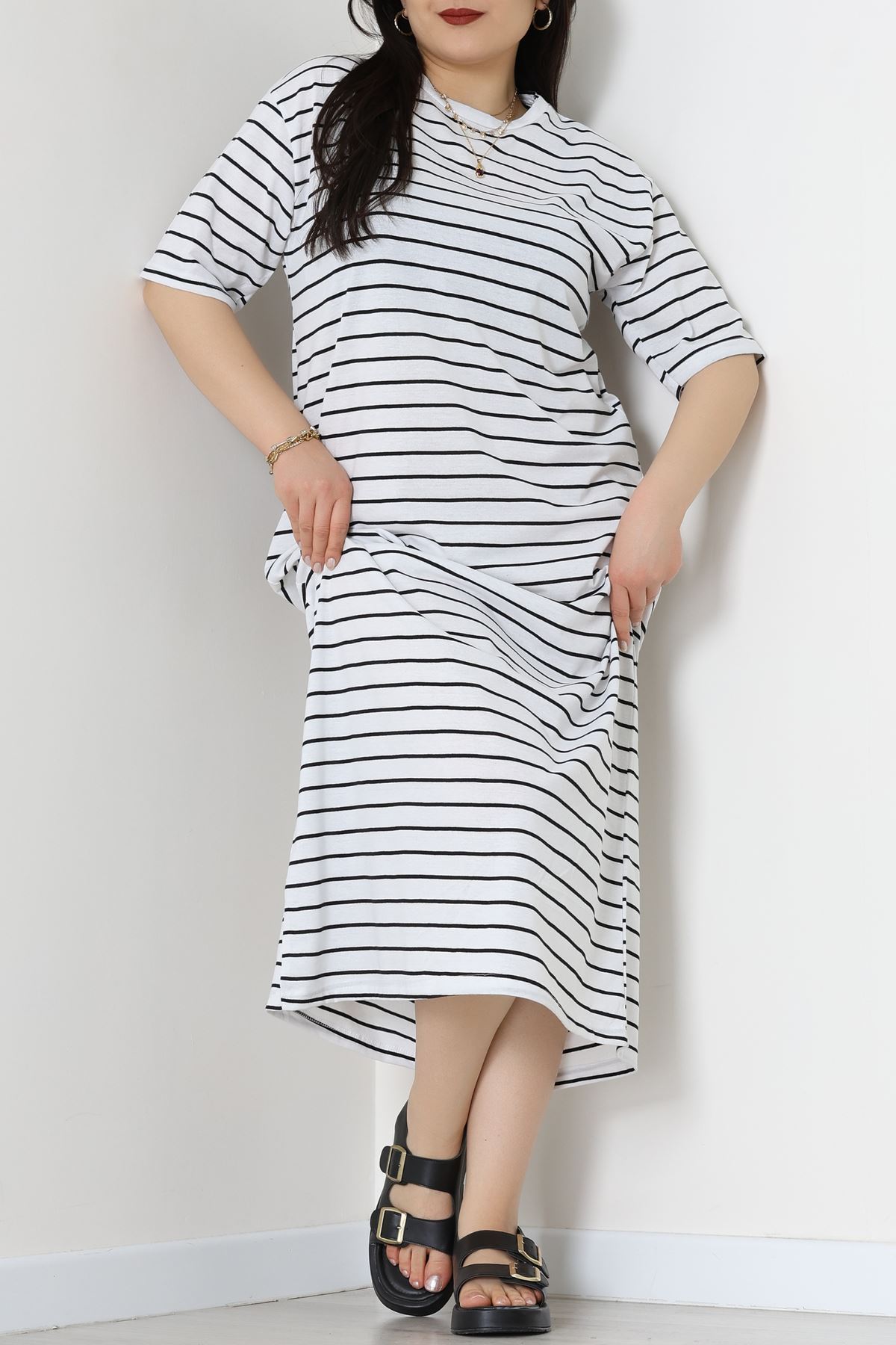 Bisiklet Yaka Büyük Beden Süprem Elbise Beyazsiyah - 70880.1567.