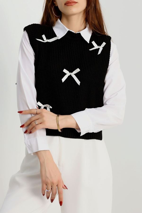 Fiyonk Detaylı Süveter Siyah - 41960.2043.