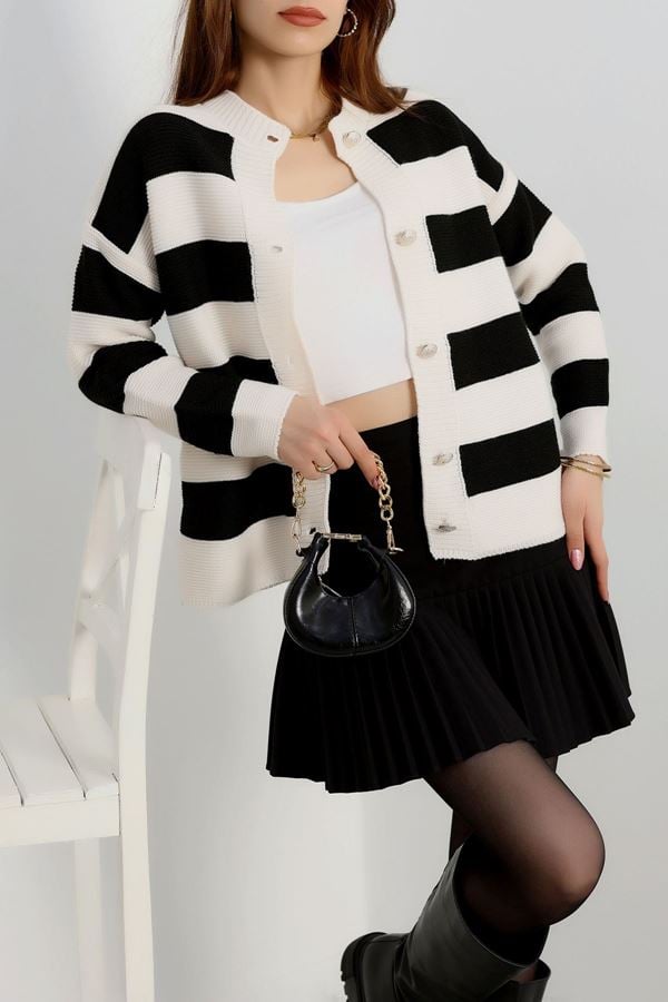 Düğmeli Bisiklet Yaka Hırka Lattesiyah - 415.1577.