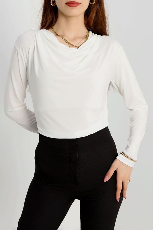 Degaje Yaka Sandy Bluz Beyaz - 70688.1949.