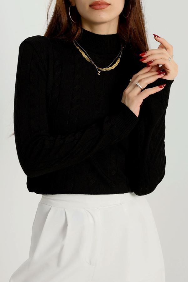 Örgü Desenli Yarım Balıkçı Triko Siyah - 4018.2043.