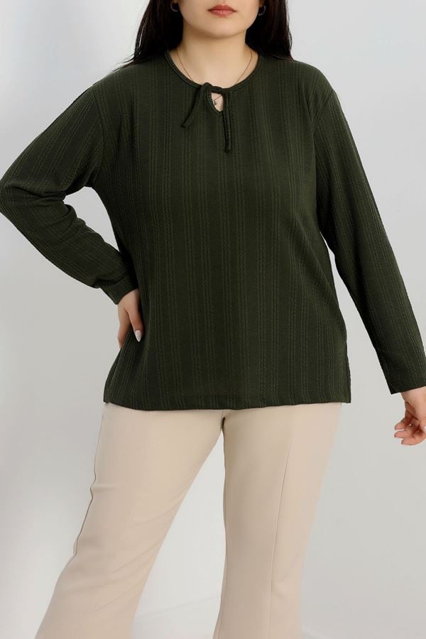 Burgu Kumaş Bisiklet Yaka Büyük Beden Bluz Haki - 70754.1954.