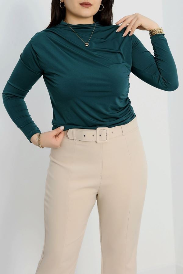 Drape Detaylı Büyük Beden Sandy Bluz Zümrüt - 70768.1949.