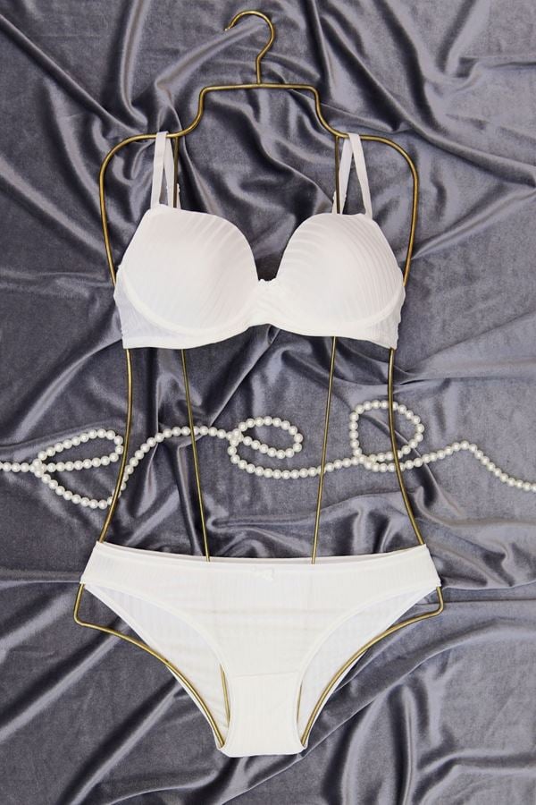 Sütyen Takım Fitilli Boş Kap Beyaz - 2554-B.1783.