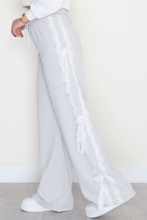 Dantel Şeritli 2 İplik Eşofman Altı Gri - 50798.1857.