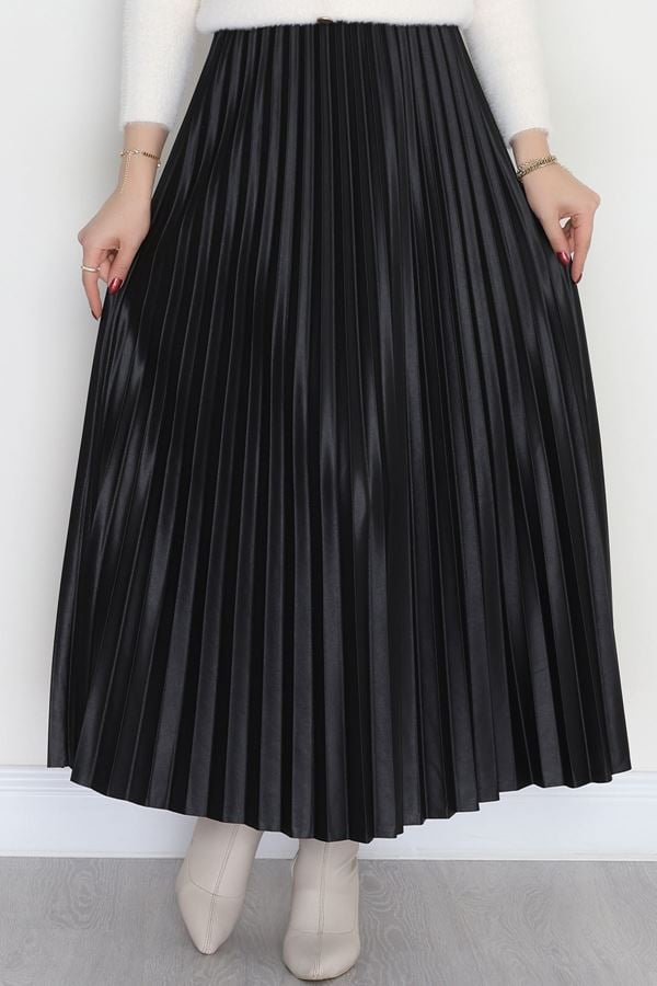 Pileli Etek Siyah - 50650.2036.