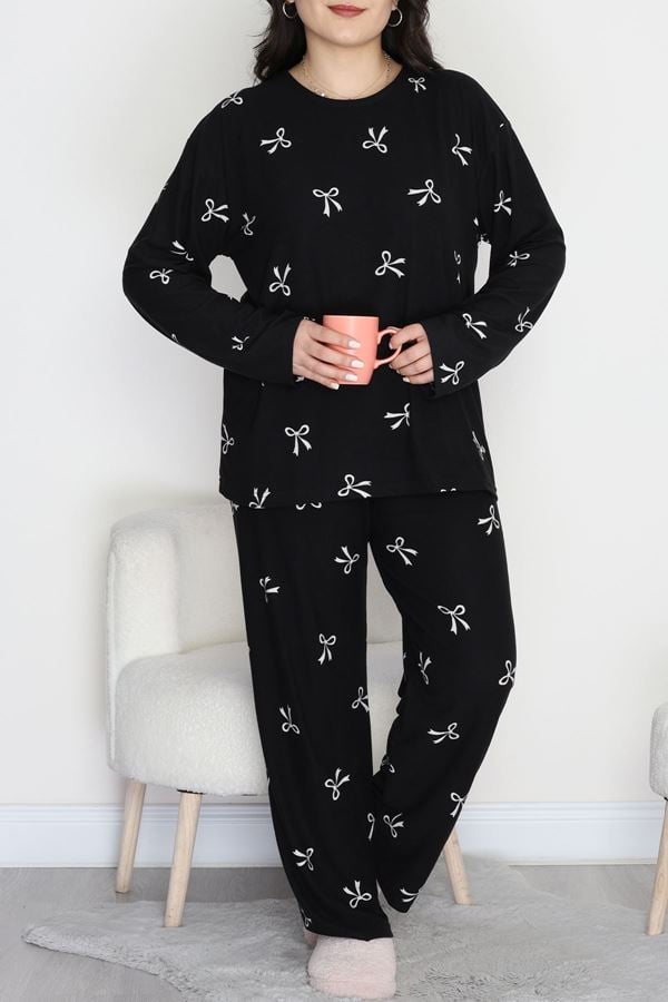 Süet Büyük Beden Alt Üst Aynı Pijama Takımı Beyazfiyonk - 120.1287.