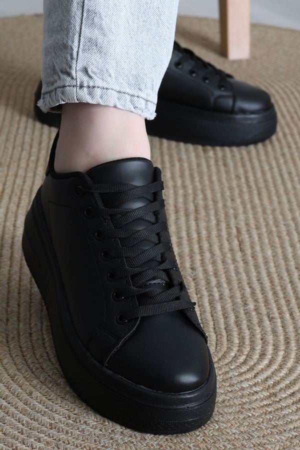 Günlük Spor Ayakkabı Siyah - 31515.2082.