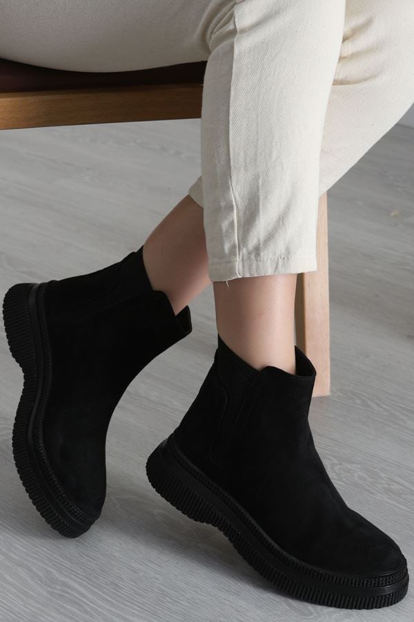 Lastik Detaylı Bot Siyahsüet - 31495.264.