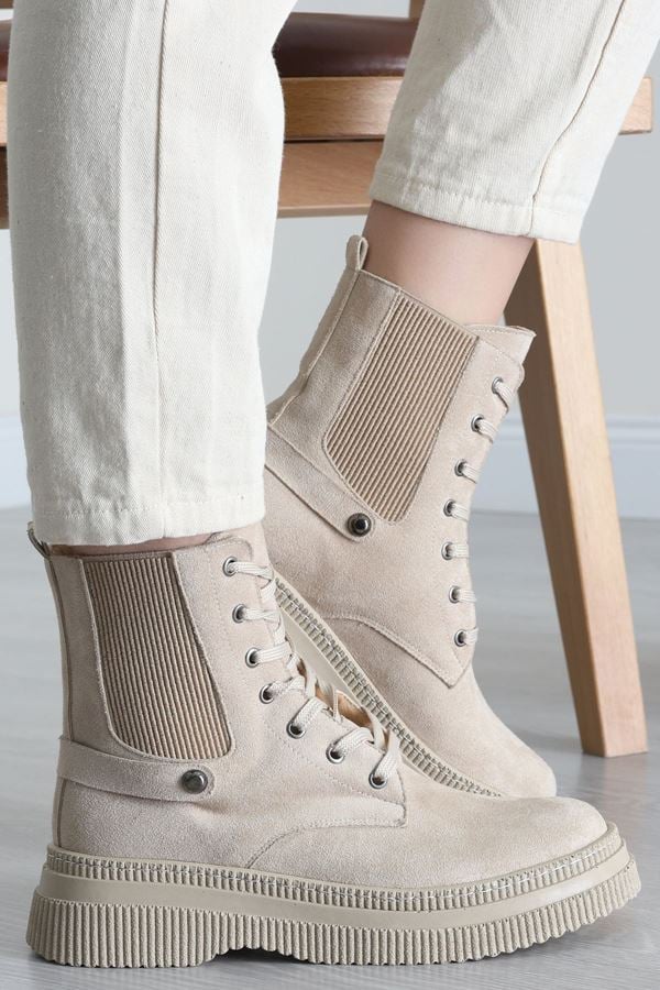 Lastik Detaylı Postal Bot Bejsüet - 31623.264.