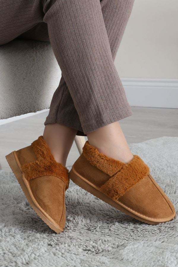 İçi Kürklü Ev Babeti Taba - 31549.264.