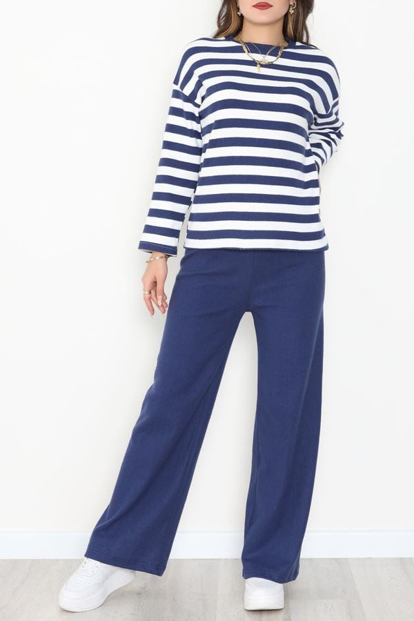 Bisiklet Yaka Raporlu İnterlok Takım Lacibeyaz - 42740.1567.