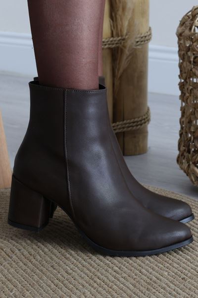 7 Cm Topuklu Bot Kahve - 42453.264.