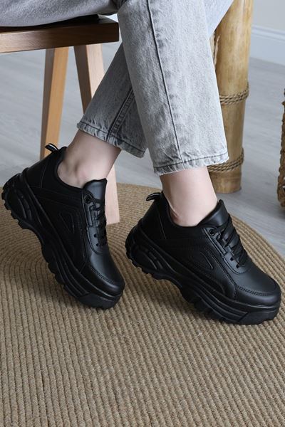 Günlük Spor Ayakkabı Siyah - 31514.2082.