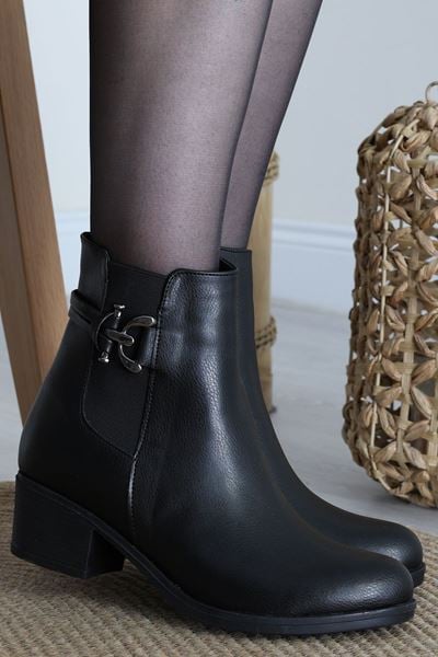 Topuklu Tokalı Bot Siyahderi - 31487.264.