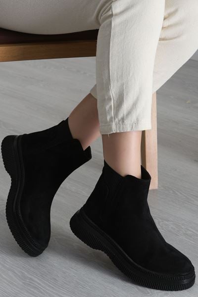 Lastik Detaylı Bot Siyahsüet - 31495.264.