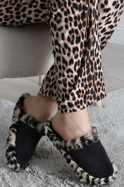 Peluş Ev Terliği Siyahleopar - 31626.264.