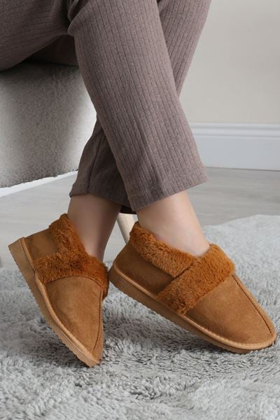 İçi Kürklü Ev Babeti Taba - 31549.264.